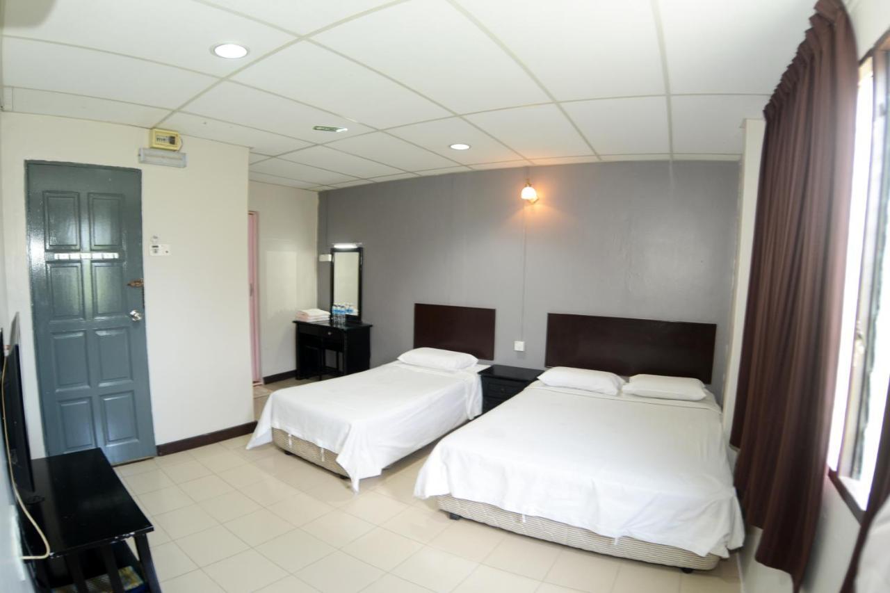 Poly Star Hotel Kuala Lipis Extérieur photo