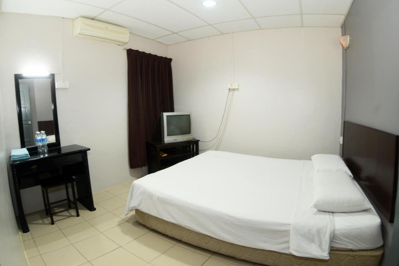 Poly Star Hotel Kuala Lipis Extérieur photo